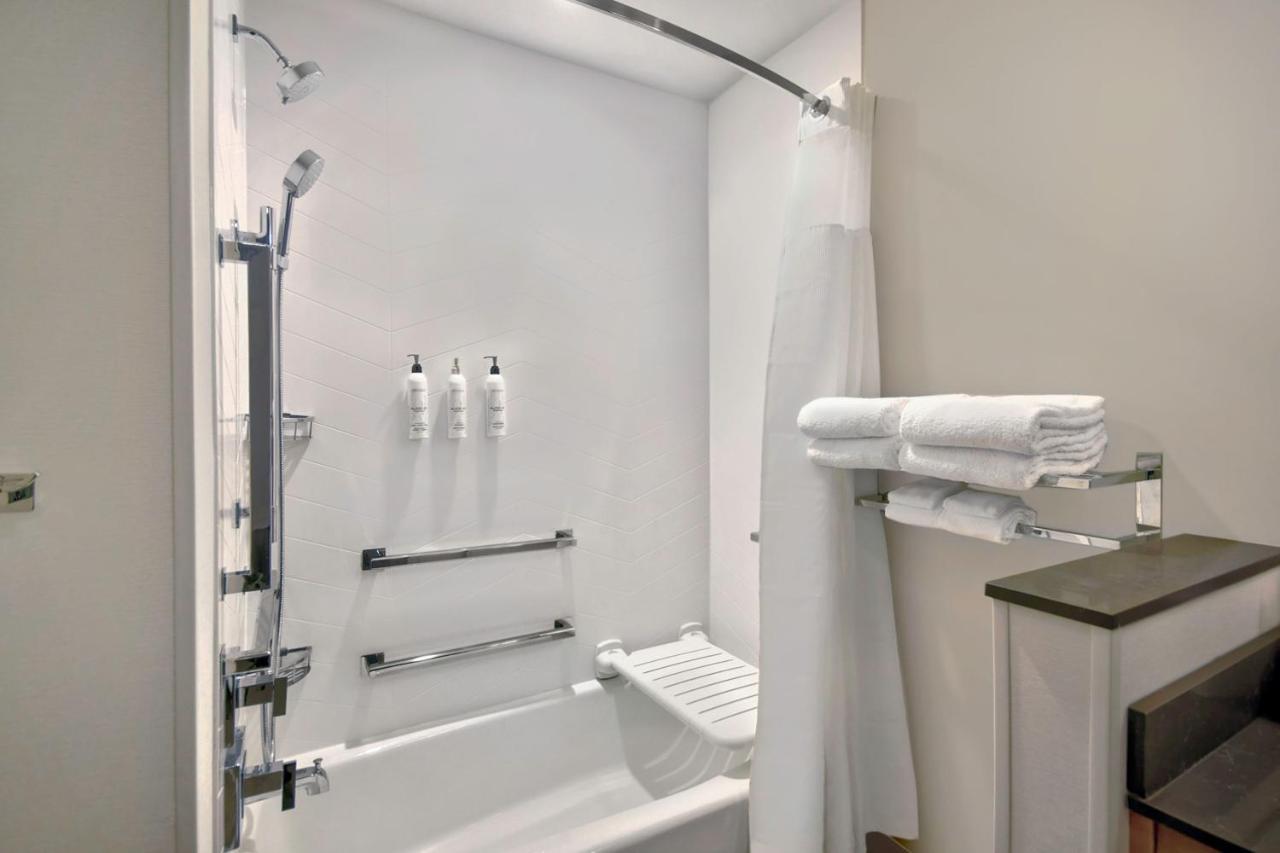 Fairfield By Marriott Inn & Suites Cincinnati North ويست تشيستر المظهر الخارجي الصورة